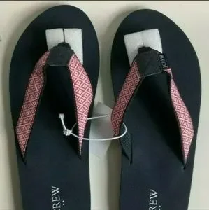 J Crew Men\'s Geometric Print Sandals Flip Flops Navy & Red Sizes 10, 11, 12, 13 J Crew Men main image 3